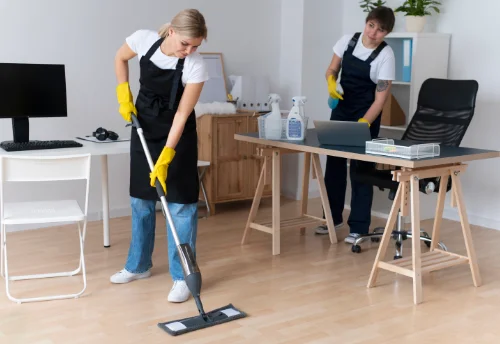 Nettoyage de bureau professionnel à Dampierre-sous-Bouhy